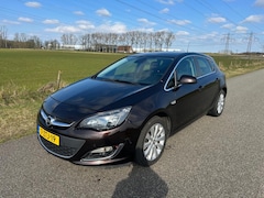 Opel Astra - 1.4 Turbo Sport EXPORT PRIJS EX BPM