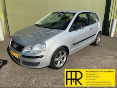 Volkswagen Polo - 1.2 Trendline