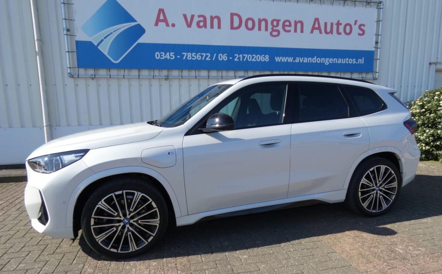 BMW X1 - XDRIVE30E M Sport,360,Pano,ACC,Led,HeadUp,FabrGarantie - AutoWereld.nl