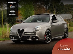 Alfa Romeo Giulietta - 1.7 TBi QV | Full Options | Matgrijs | Schuifdak | Sportst. | Bose | 19"QV