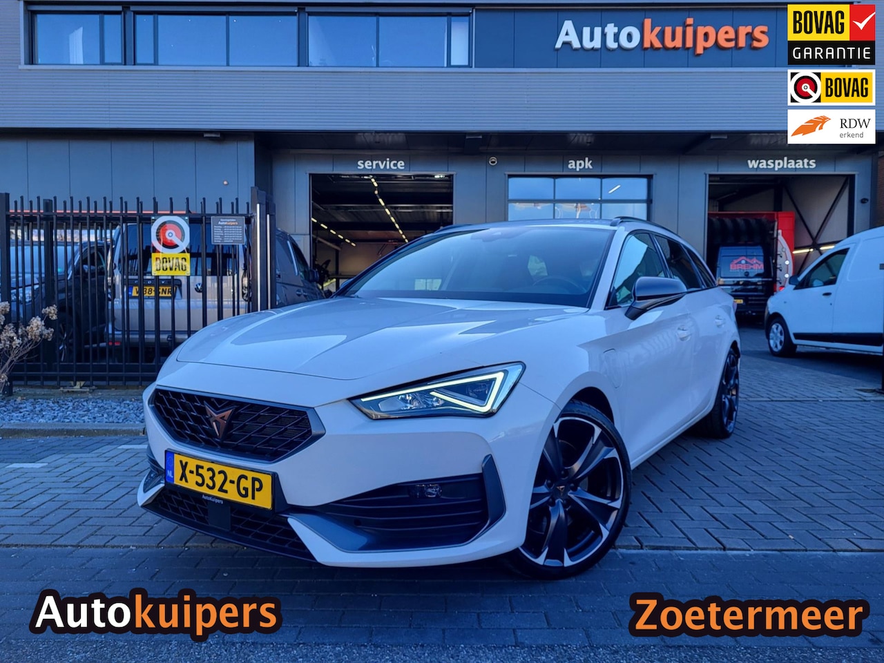 CUPRA Leon Sportstourer - 1.4 e-Hybrid VZ Business | Met climate control, stuurwielverwarming, adaptive cruise en na - AutoWereld.nl