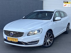 Volvo V60 - 2.4 D5 Twin Engine Special Edition LEDER/MEMORY/LMV/ORGNL