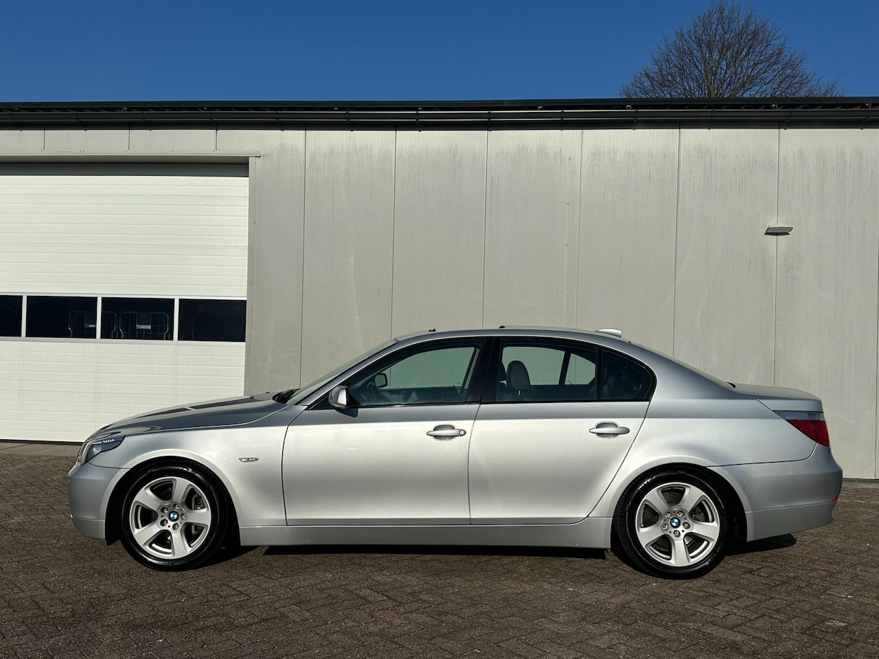 BMW 5-serie - 525i Executive 525i Executive - AutoWereld.nl