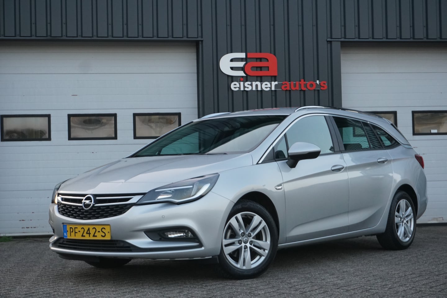 Opel Astra Sports Tourer - 1.4 Turbo 150 PK Online Edition | TREKHAAK | CAMERA | CLIMATE | - AutoWereld.nl