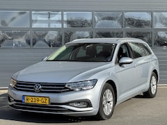 Volkswagen Passat Variant - 1.5 TSI BUSINESS I AUTOMAAT I TREKHAAK WEGKLAPBAAR I ADAPTIEVE CRUISE CONTROL I ACHTERUITR