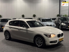 BMW 1-serie - 116i Business+ Navi | Cruise | PDC | Org. NL | Trekhaak