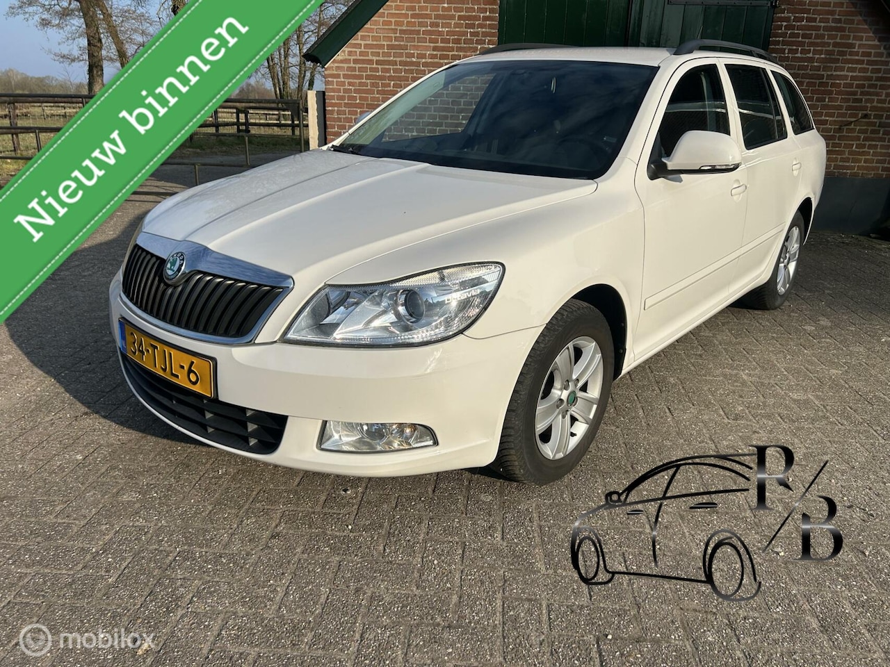 Skoda Octavia Combi - 1.2 TSI Ambition Business Line 1.2 TSI Ambition Business Line - AutoWereld.nl