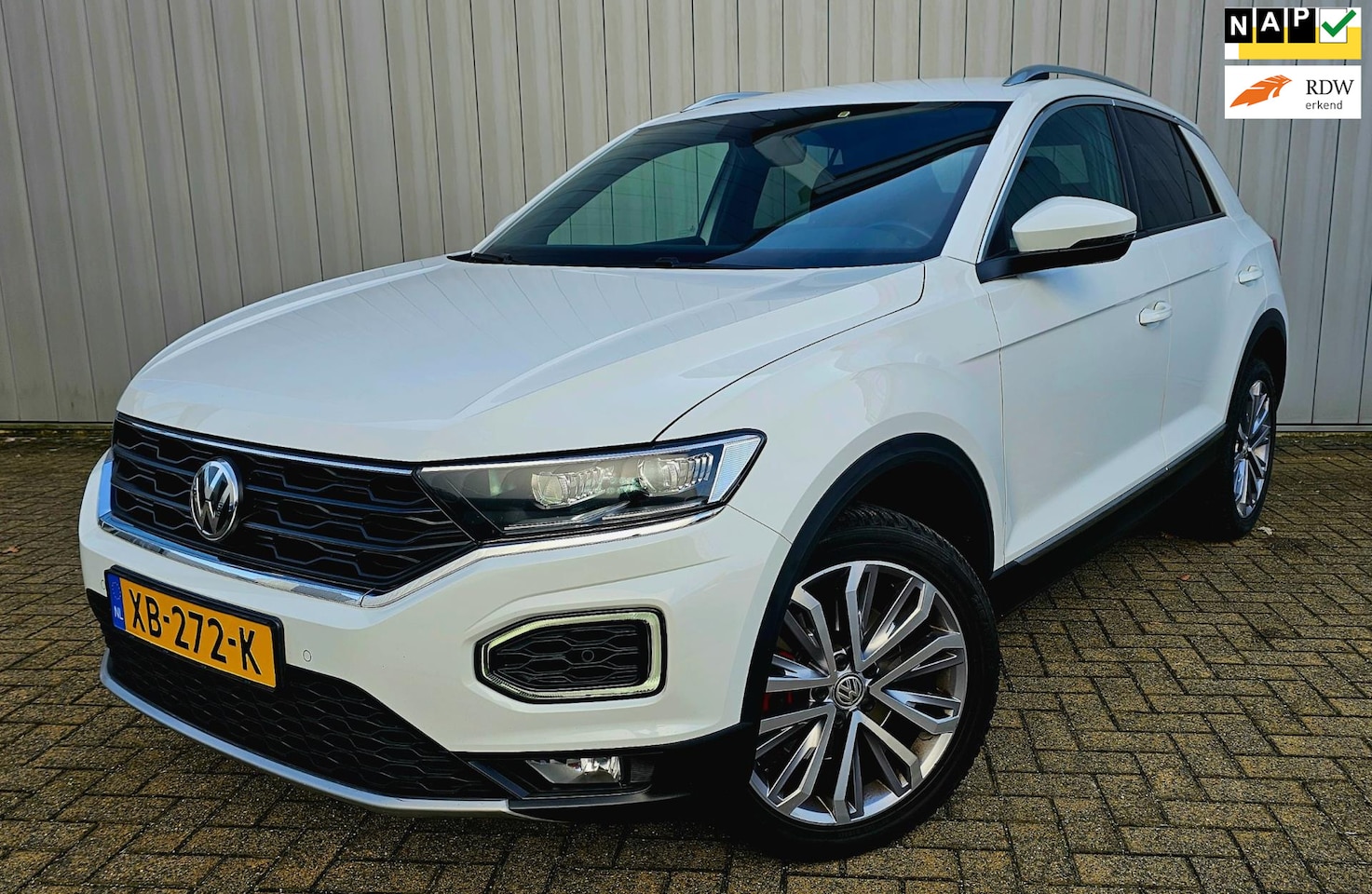 Volkswagen T-Roc - 1.5 TSI Sport Automaat Full Opties!! NAP - AutoWereld.nl