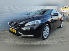 Volvo V40 - 1.6 T3 Summum | Leer | Navi | APK 03-2026 | 150 PK