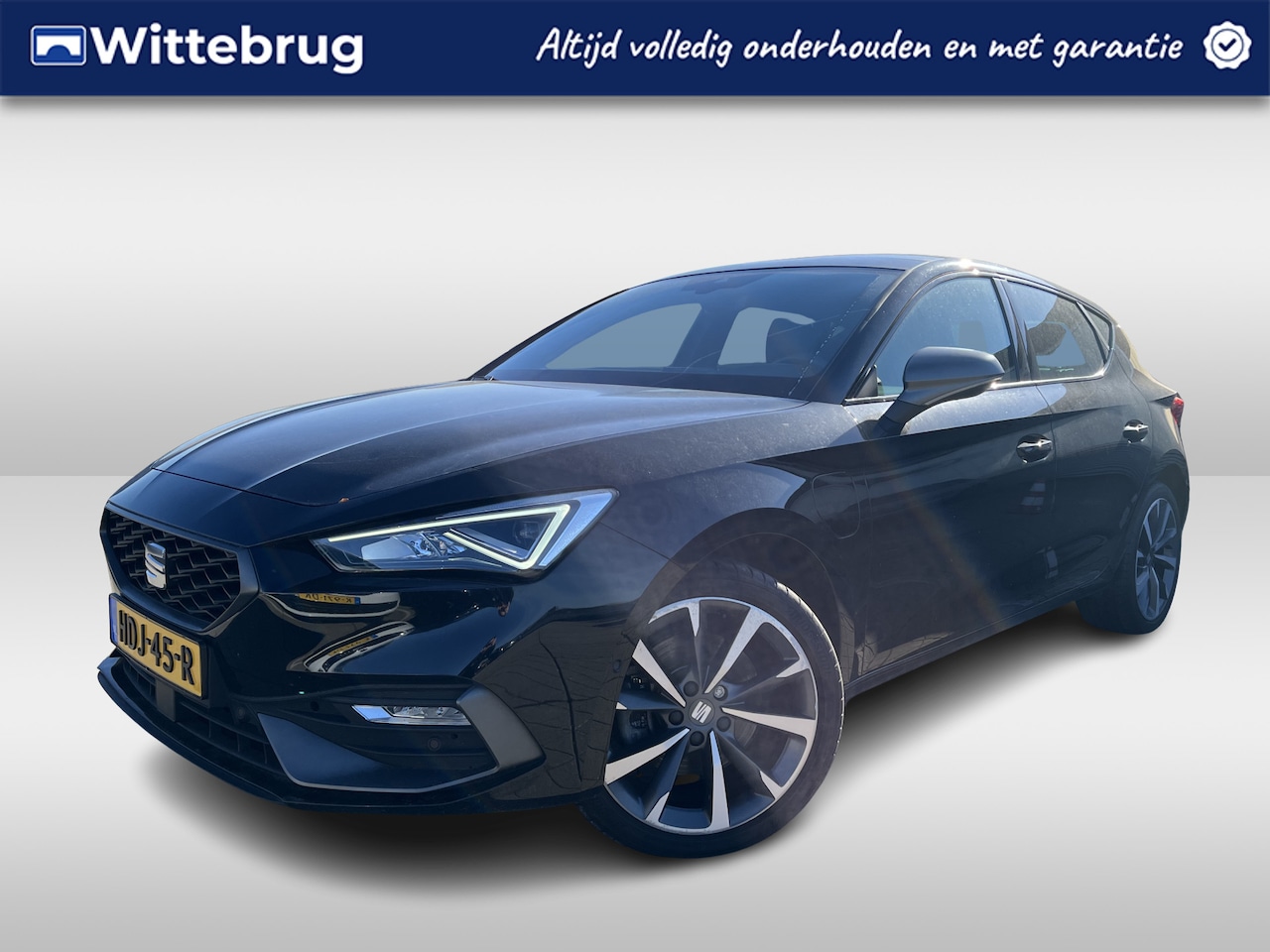 Seat Leon - 1.4 TSI 204pk eHybrid FR Business Intense / Panoramadak / Half Leder-Alacantara / 18" LMV - AutoWereld.nl