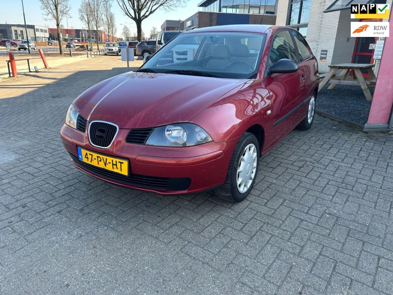 Seat Ibiza - 1.4-16V Stella Bj.2004 kmst.271519 met APK tot 18-03-2026 - AutoWereld.nl