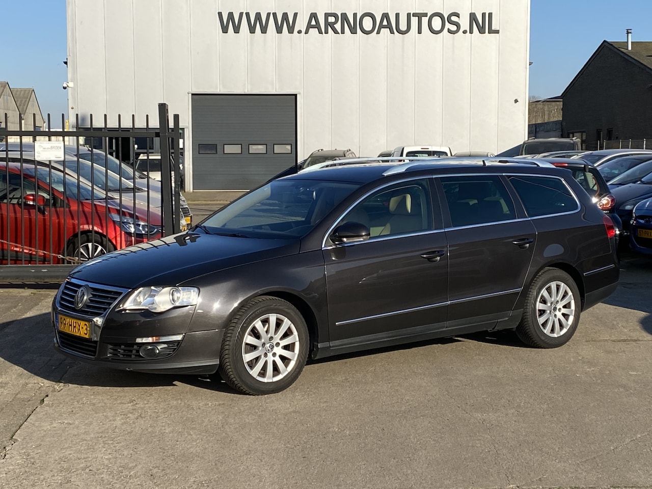 Volkswagen Passat Variant - 2.0 TDI Highline Business 2.0 TDI 141 PK Highline Business, 6-BAK, AIRCO(CLIMA), CRUISE CONTROL, PARKEERSENSOREN V+A - AutoWereld.nl