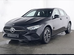 Mercedes-Benz A-klasse - 250 e Progressive * MULTIBEAM LED, TREKH, PANORAMA, CAMERA, WINTER * € 16.000, = onder NP