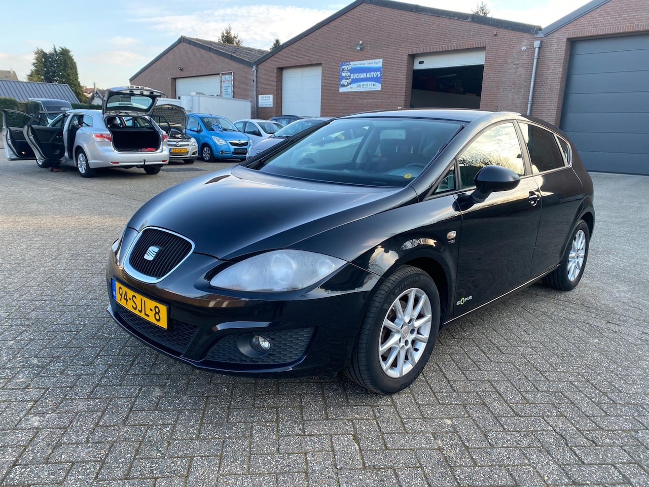 Seat Leon - 1.2 TSI Ecomotive Businessline COPA 1.2 TSI Ecomotive Businessline COPA - AutoWereld.nl