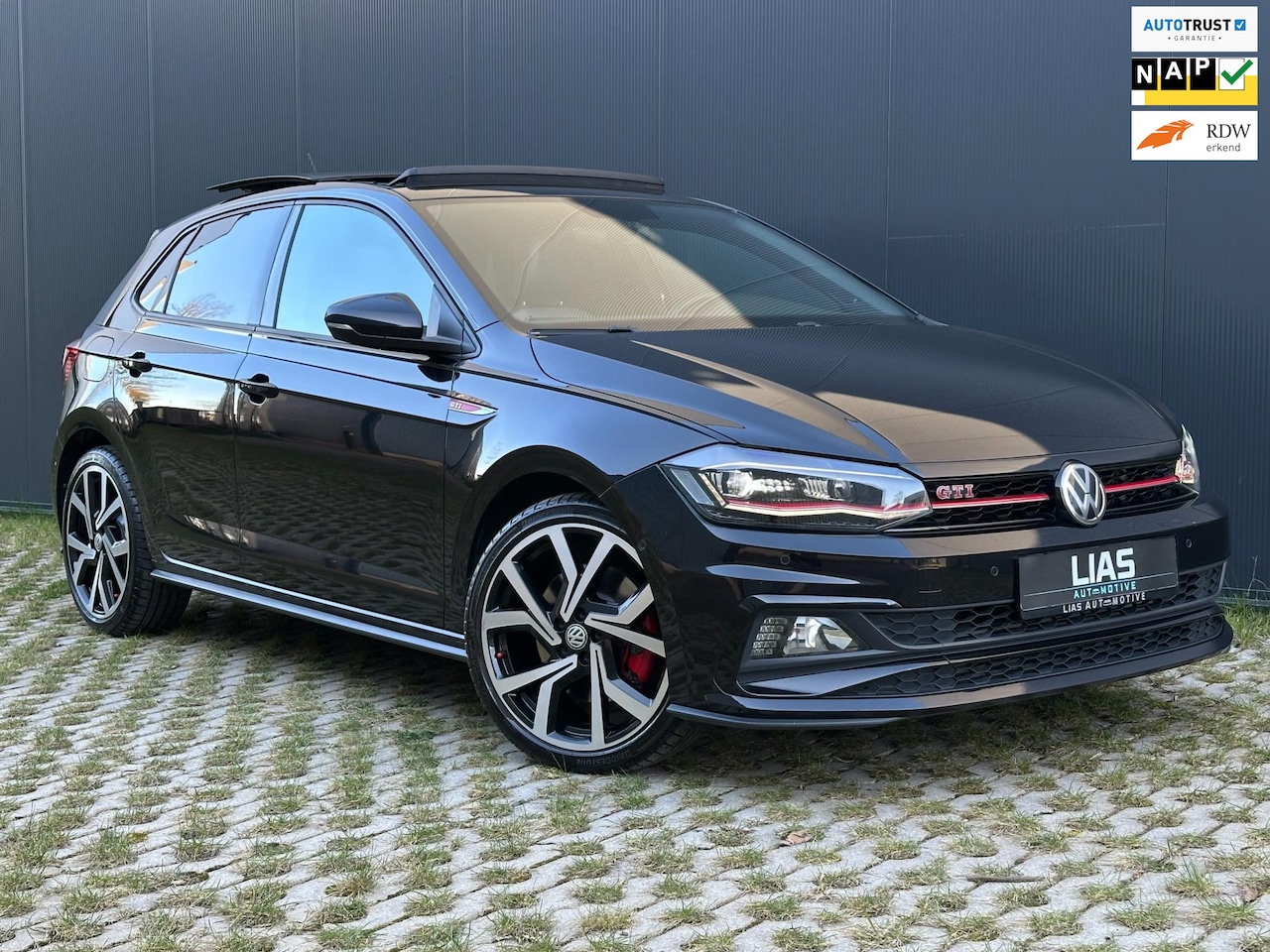 Volkswagen Polo - 2.0 TSI GTI | Full options | PANO | DSG | Beats audio | Keyless | Automatisch inparkeren | - AutoWereld.nl