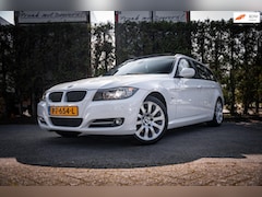 BMW 3-serie Touring - 318i LCI High Executive