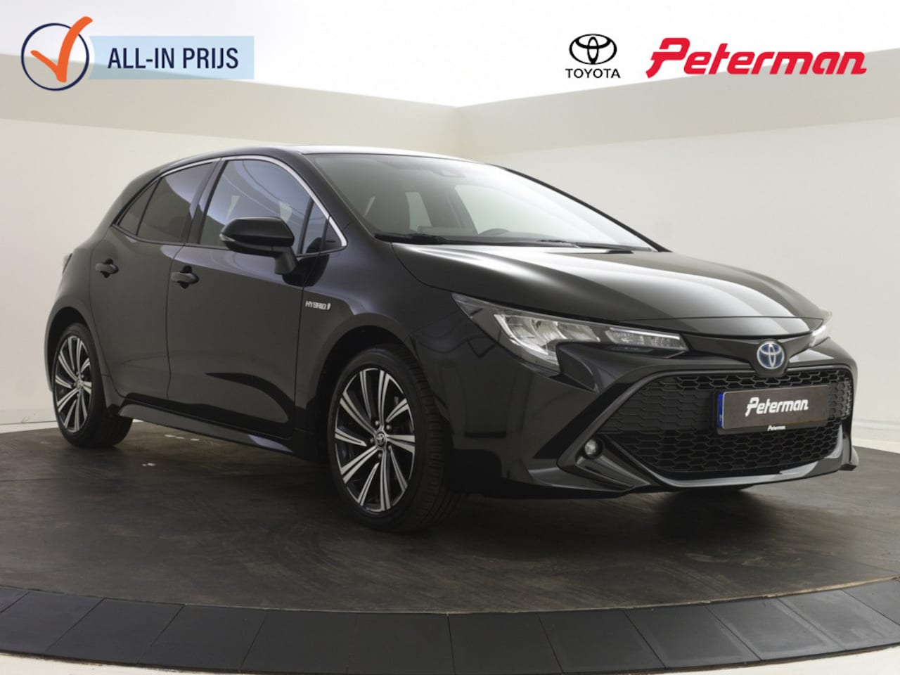 Toyota Corolla - 1.8 Hybrid Dynamic | Trekhaak | Stoelverwarming - AutoWereld.nl