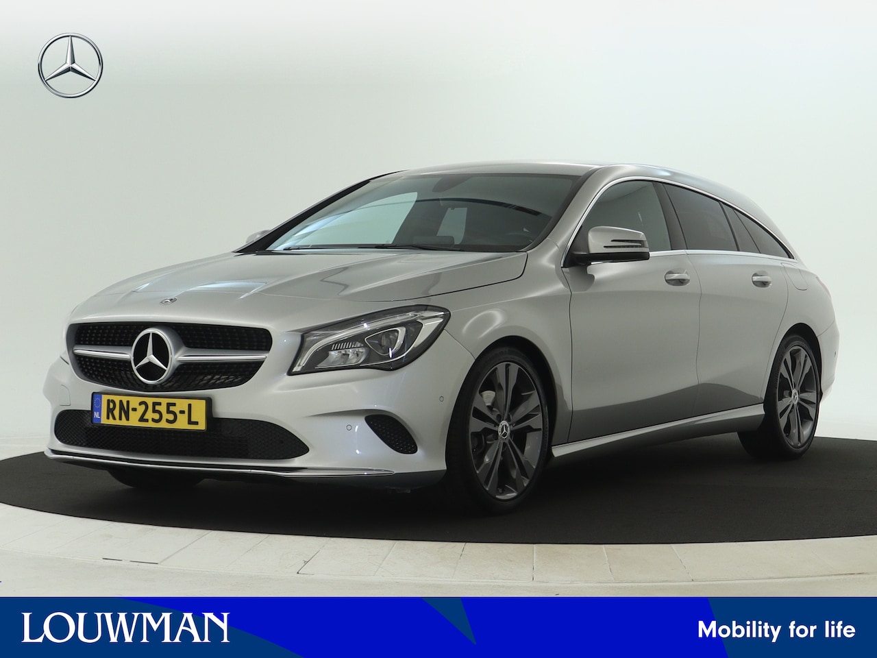 Mercedes-Benz CLA-klasse Shooting Brake - 180 Urban Business Solution | Parkeerpakket met Camera | Stoelverwarming | Navigatie | LED - AutoWereld.nl