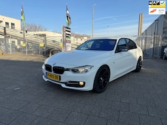 BMW 3-serie - 328i High Executive M-PAKET | NIEUWE KETTING | AUTOMAAT