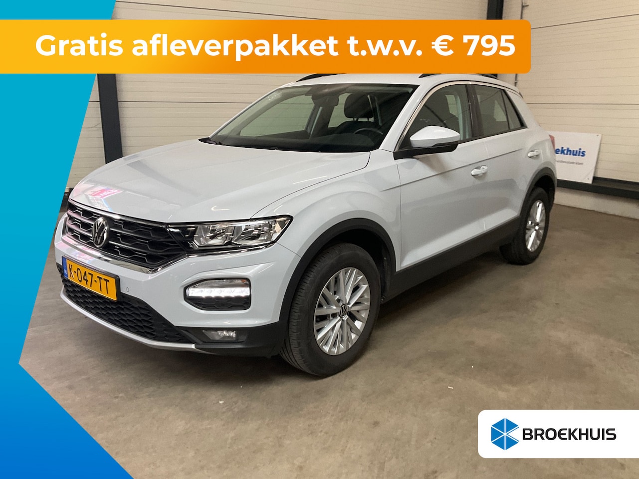 Volkswagen T-Roc - 1.0 TSI 110 pk Style | Navigatie | Parkeersensoren | ACC | - AutoWereld.nl