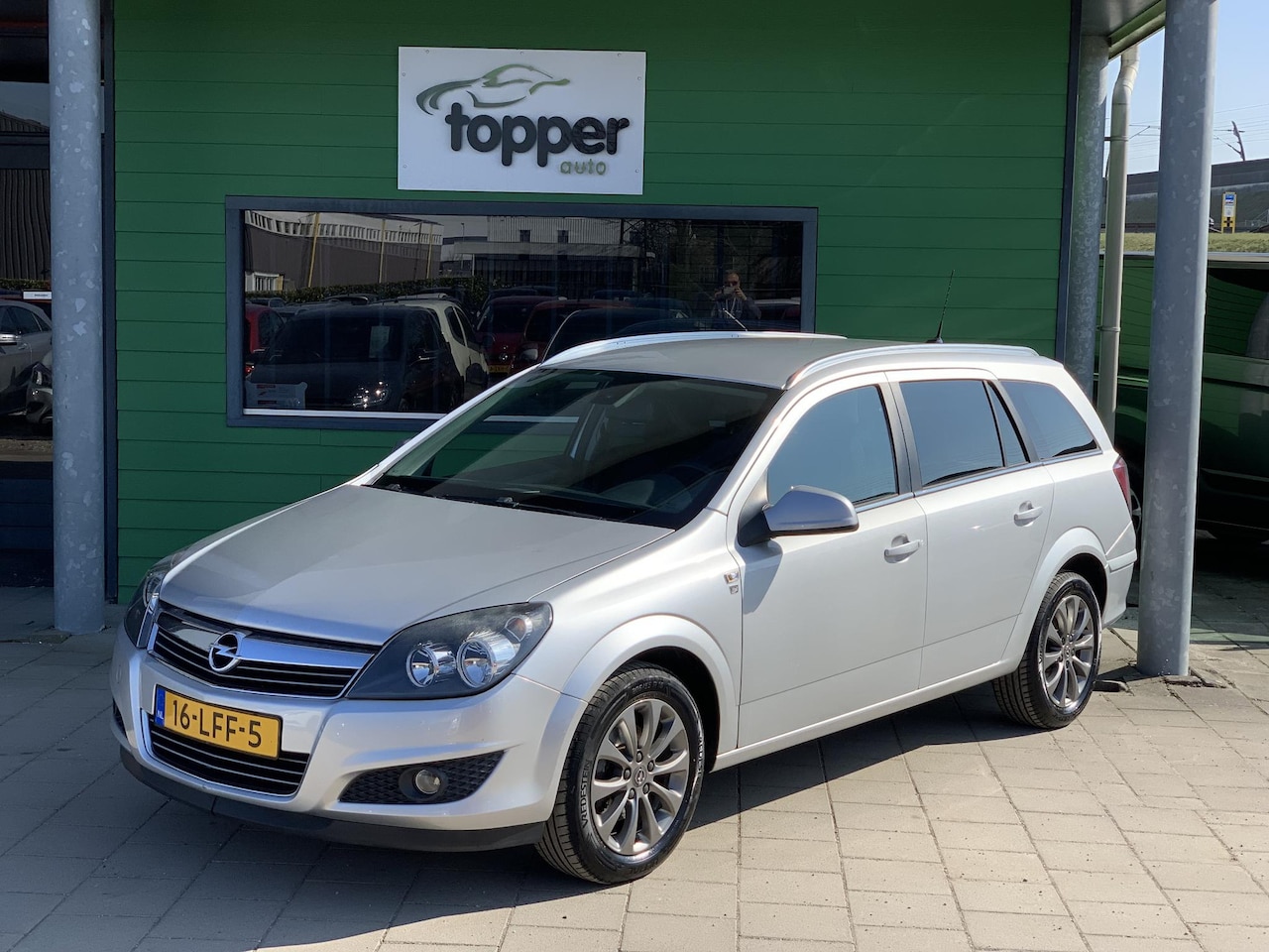 Opel Astra Wagon - 1.6 Cosmo | Navigatie | CruiseControl | Trekhaak | - AutoWereld.nl