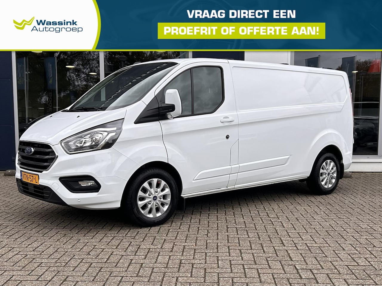 Ford Transit Custom - GB 2.0 TDCi 130PK 300 L2H1 Limited | parkeersensoren | Navigatie | Trekhaak | - AutoWereld.nl