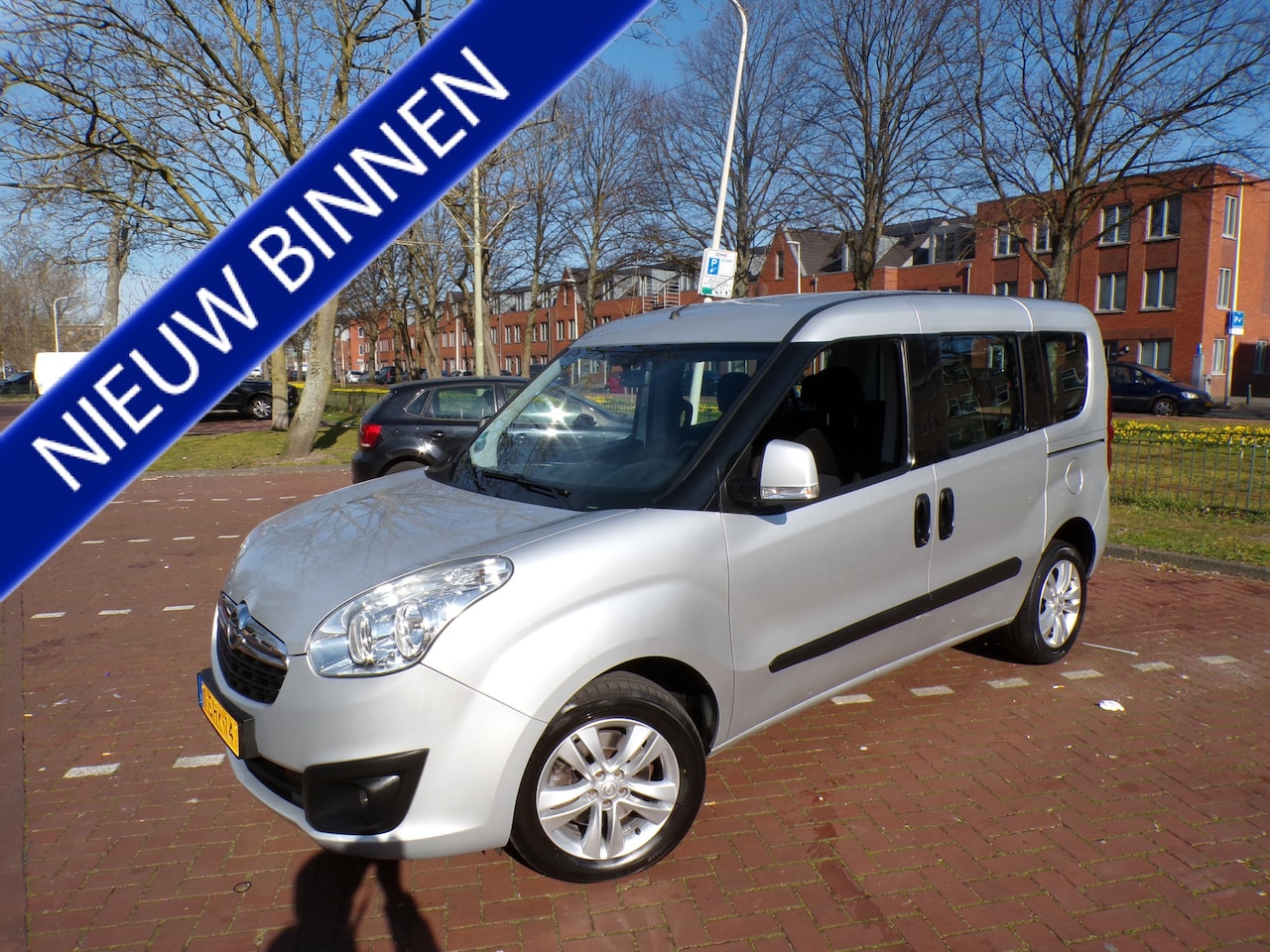 Opel Combo Tour - 1.4 L1H1 ecoFLEX Cosmo SUPER MOOIE AUTO...... CRUISECONTOL...... - AutoWereld.nl