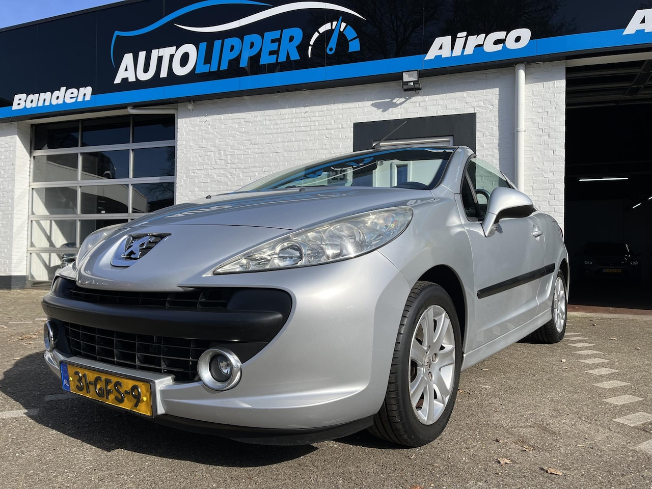 Peugeot 207 CC - 1.6 VTi /Nieuwe apk bij aflevering/Airco/Lm velgen - AutoWereld.nl