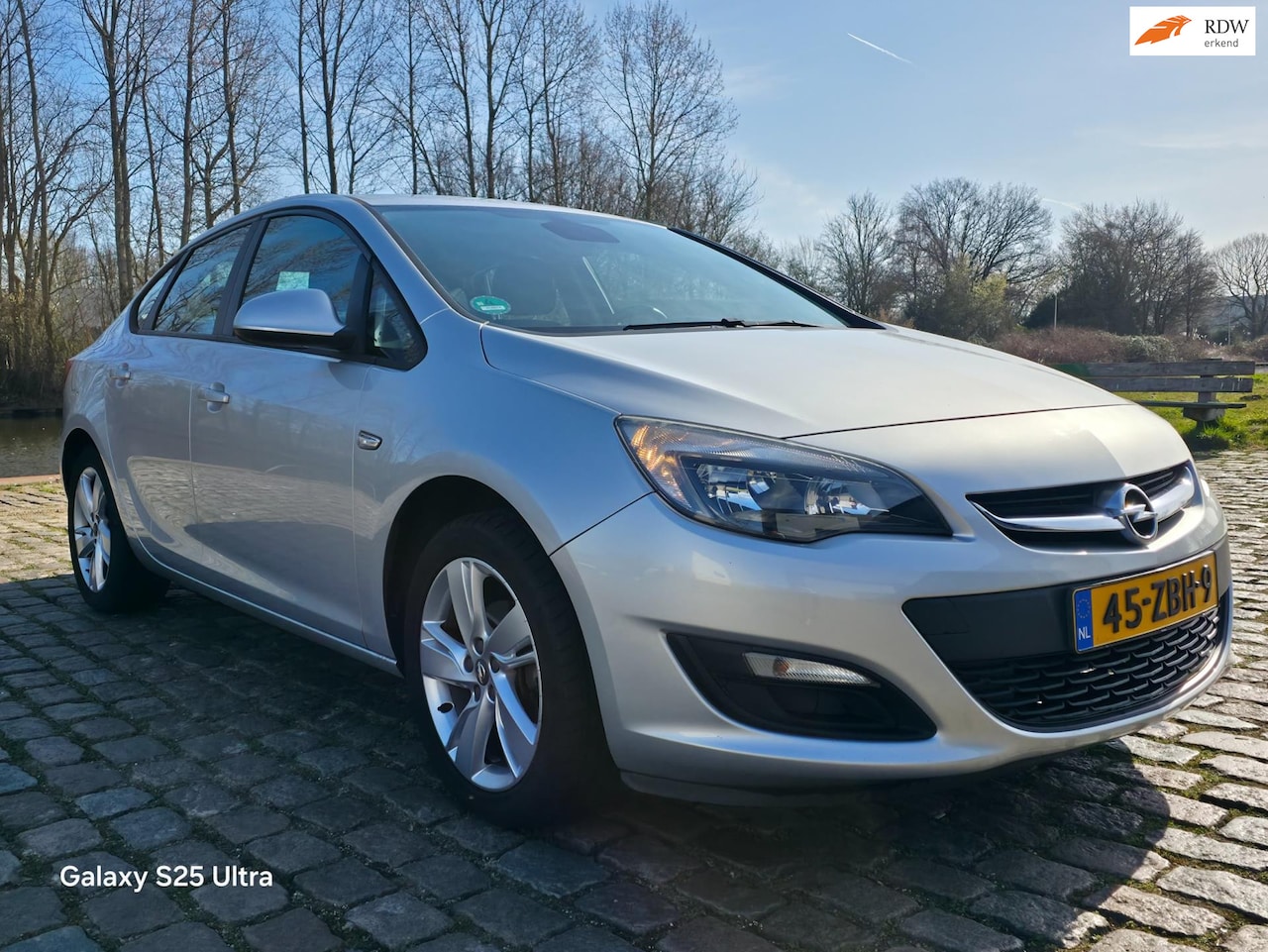 Opel Astra - 1.4 Turbo Edition 1e eigenaar zeer mooi auto airco cruis control trekhaak - AutoWereld.nl