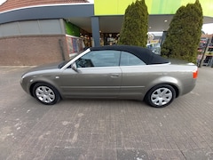 Audi A4 Cabriolet - 1.8 Turbo Pro Line