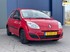 Renault Twingo - 1.2 Acces | "131.000 KM" |