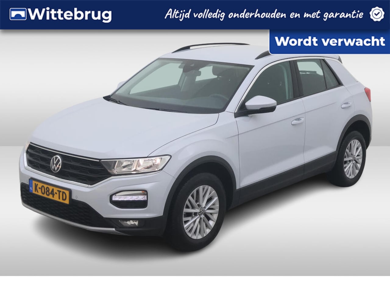 Volkswagen T-Roc - 1.0 TSI 110pk Style / Navigatie / Donker glas/ PDC / 16" LMV - AutoWereld.nl