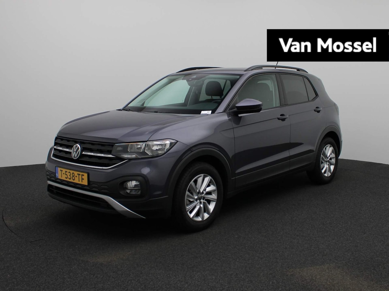 Volkswagen T-Cross - 1.0 TSI Life | Navigatie | Airco | 16 Inch Velgen | Cruise Control - AutoWereld.nl