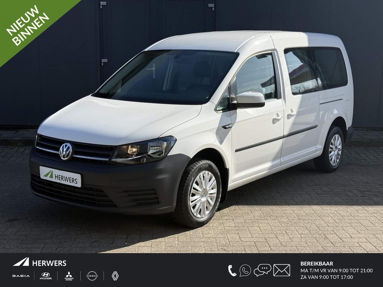 Volkswagen Caddy Maxi - 1.0 TSI Comfortline 7 Persoons / Trekhaak / Stoelverwarming / Cruise Control / Bluetooth / - AutoWereld.nl