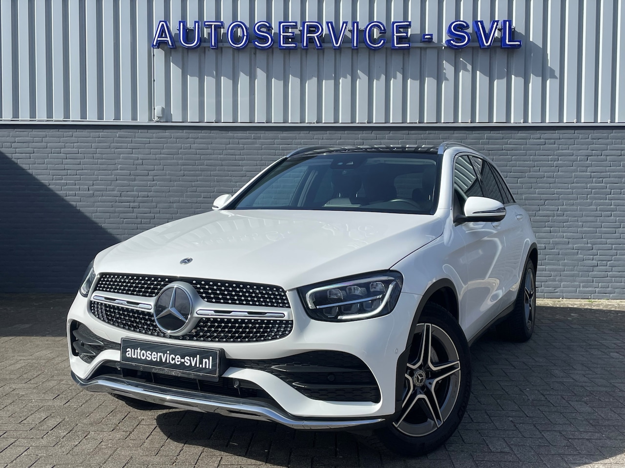 Mercedes-Benz GLC-klasse - 200 4MATIC AMG Line - Trekhaak - Stoelmemory - Dodehoekass etc etc! - AutoWereld.nl