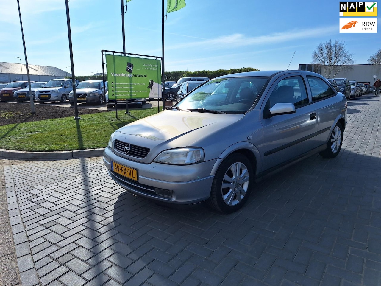 Opel Astra - 1.6-16V GL / APK november 2025 / AANBIEDING - AutoWereld.nl