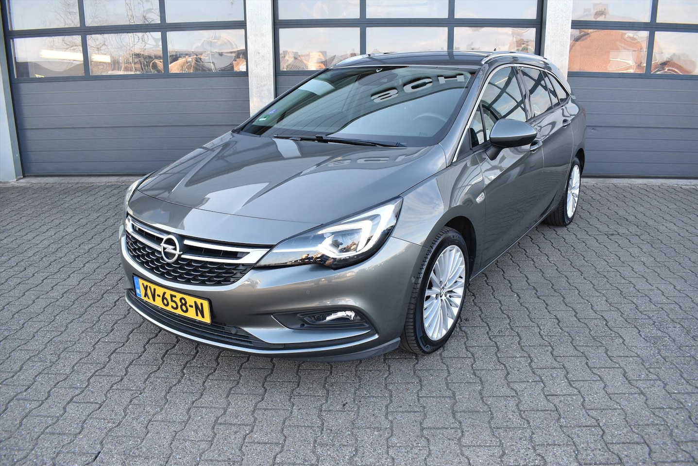 Opel Astra Sports Tourer - 1.4 Turbo 150pk Innovation - AutoWereld.nl