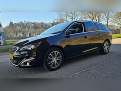 Peugeot 308 SW - 1.2 PureTech Allure NL Auto 1e Eigenaar