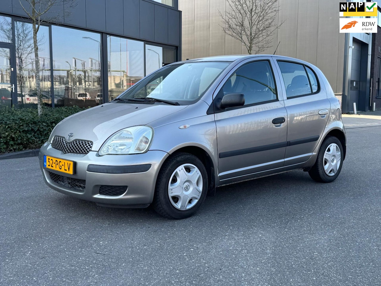 Toyota Yaris - 1.3 VVT-i Idols AIRCO/NAP - AutoWereld.nl