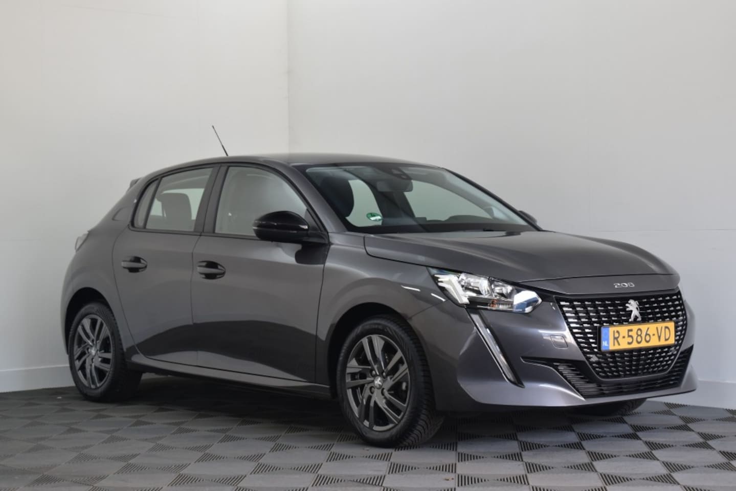 Peugeot 208 - 1.2 PT 75PK ACTIVE PACK - AutoWereld.nl