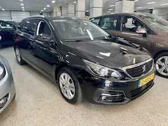 Peugeot 308 - 1.2 PURET.BLUE L. EX / PANODAK / CLIMAT / CRUISE / LANE ASSIST