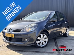 Renault Clio - 1.4-16V Dynamique Luxe Keyless | 5-deurs | Goed onderhouden | 12 maanden APK