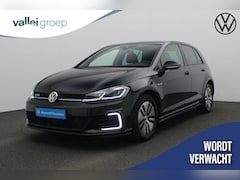 Volkswagen Golf - 1.4 TSI 204 pk DSG PHEV GTE | Achteruitrijcamera | Navigatie | Stoelverwarming | Adaptive