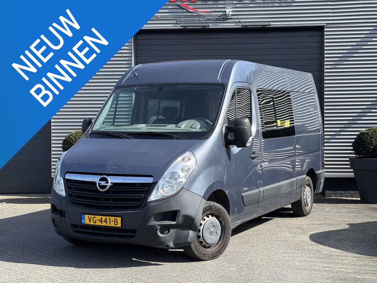 Opel Movano - 2.3 CDTI L2H3 | Airco | Radio | Trekhaak | - AutoWereld.nl