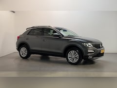 Volkswagen T-Roc - 1.5 TSI 150pk DSG Style Business Camera Navigatie DAB+