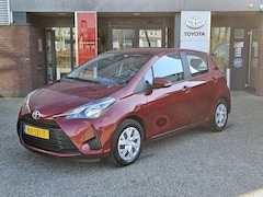 Toyota Yaris - 1.0 VVT-i COMFORT AIRCO BLUETOOTH NL-AUTO 1E-EIG EL-RAMEN/SPIEGELS