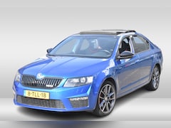 Skoda Octavia - 2.0 TSI RS +- 300PK | ZO MEE B2B/EXPORT/HANDEL