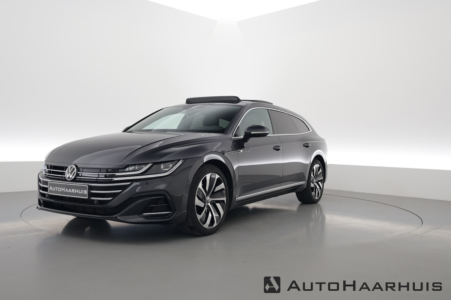 Volkswagen Arteon Shooting Brake - 1.4 TSI eHybrid R-Line Business | Pano | HUD | 360cam | Massage | Elek. Trekhaak | Stoel- - AutoWereld.nl