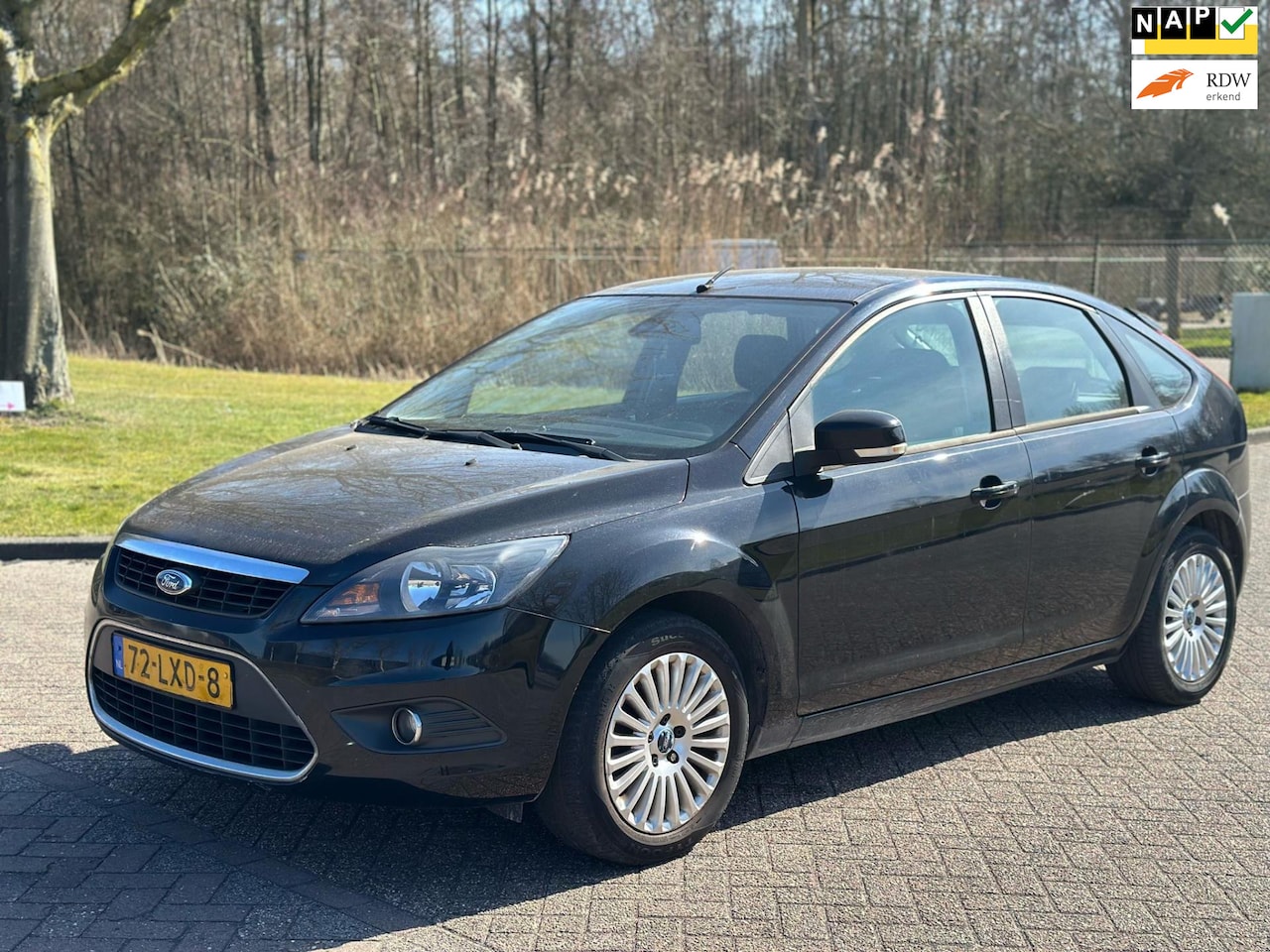 Ford Focus - 1.8 Limited 1.8 Limited/NIEUWE APK - AutoWereld.nl