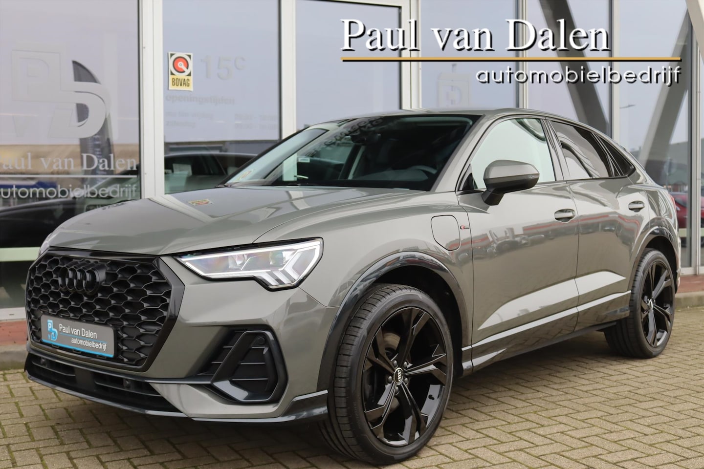 Audi Q3 Sportback - 45TFSIe 245PK PHEV AUTOMAAT BLACK E.D. Trekhaak | Navi Carplay | Adapt.Cruise | Virtual Co - AutoWereld.nl